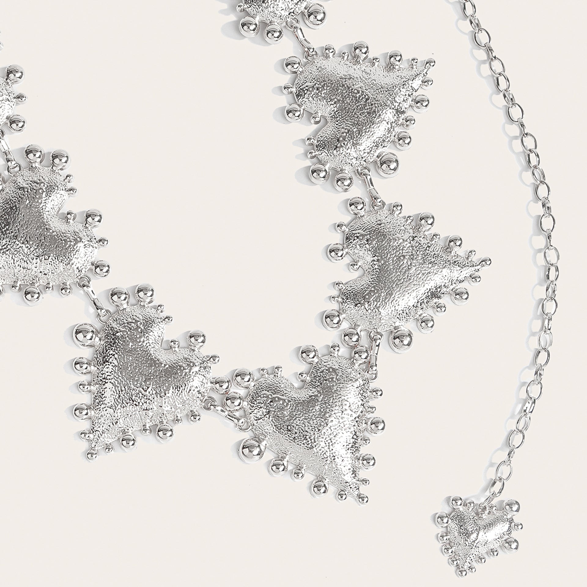 Retro Women’s Waist Chain with Heart Design – Fashion Dress Accessory