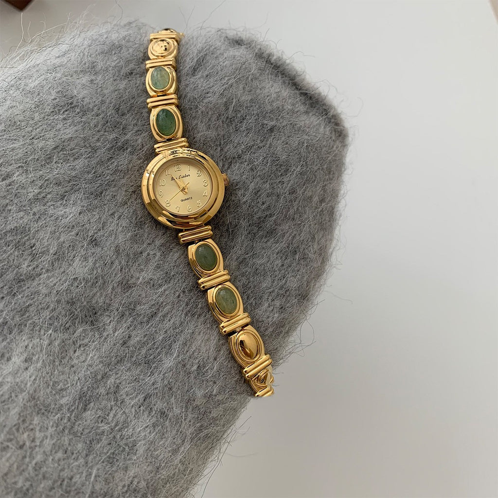 Beryl Gold Women’s Quartz Watch – Chinese Retro Fashion Style