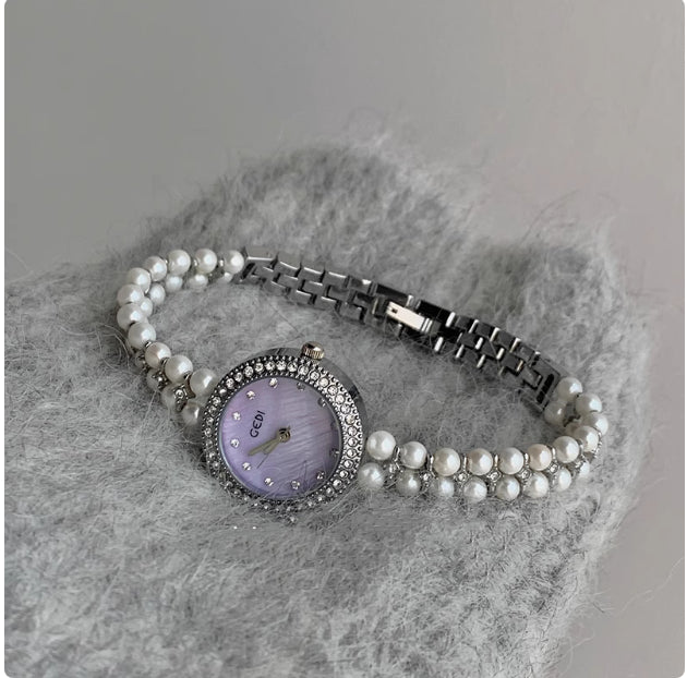 Luxury Women’s Quartz Watch – Minimalist & Fashionable Timepiece